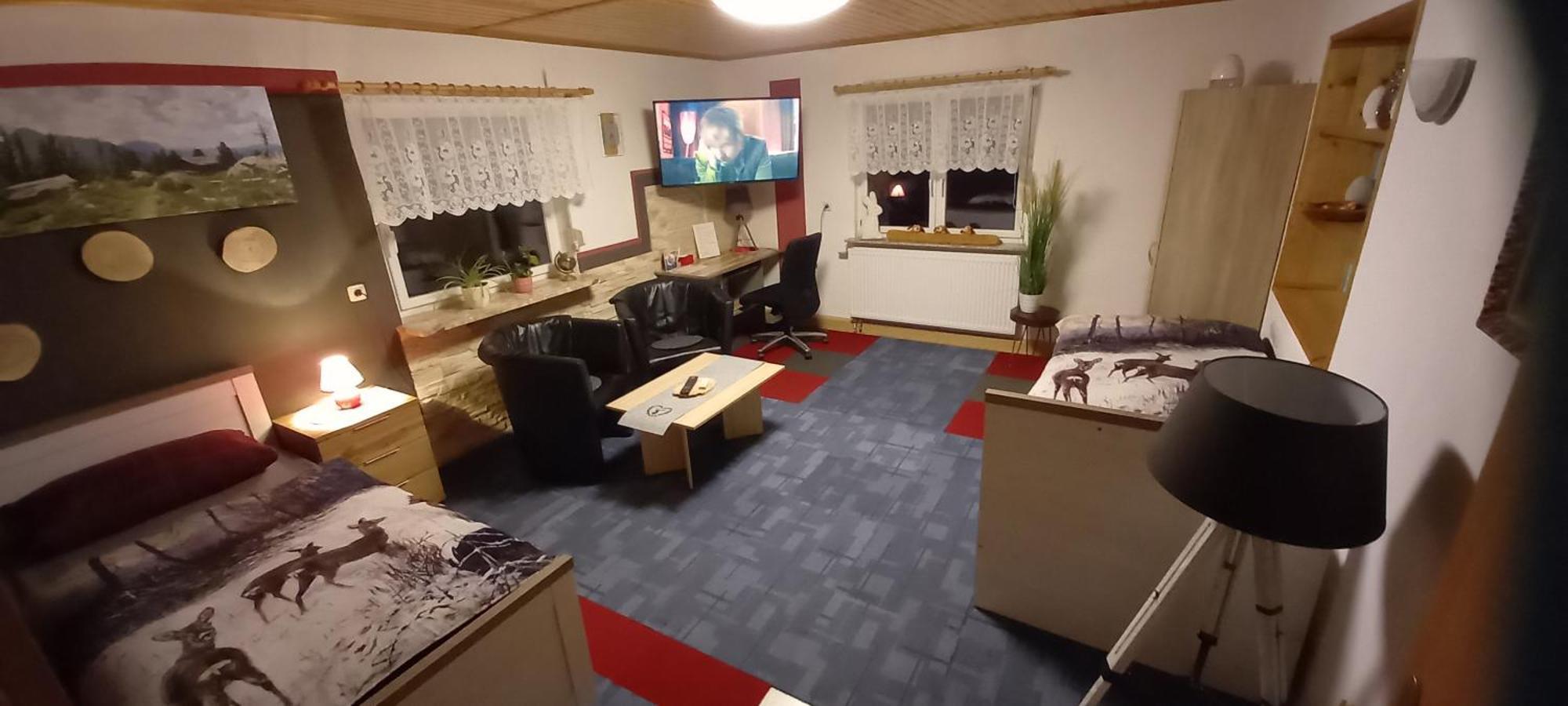 Monteur- Und Ferienwohnung Waldrauschen Fehrenbach Exterior foto